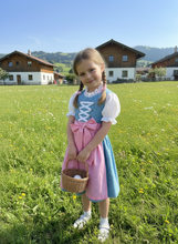 Lade das Bild in den Galerie-Viewer, Traditionelles Dirndl Kleid Blau Rosa – Klassische Trachtenmode – Festliches Outfit