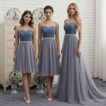 Lade das Bild in den Galerie-Viewer, Elegantes Brautjungfern- & Abendkleid nach Maß