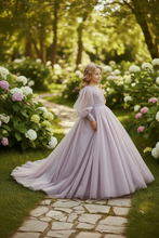 Lade das Bild in den Galerie-Viewer, Elegantes Mädchenkleid aus Tüll – ein traumhafter Auftritt für besondere Anlässe wie Kommunion oder Hochzeit