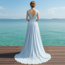 Lade das Bild in den Galerie-Viewer, Individuell Angefertigtes Abendkleid Von Anna Kaval - Große Farbauswahl Für Jeden Anlass
