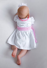 Lade das Bild in den Galerie-Viewer, Taufdirndl/Babydirndl/Festdirndl aus Bio-Baumwolle