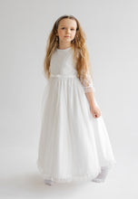 Lade das Bild in den Galerie-Viewer, Kommunionskleid lang aus Spitze und Tüll