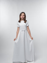 Lade das Bild in den Galerie-Viewer, Kommunionkleid schlicht und elegant