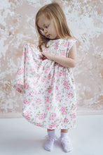 Lade das Bild in den Galerie-Viewer, Kinderkleid Engel 3
