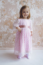 Lade das Bild in den Galerie-Viewer, Taufkleid Engel mit Spitze