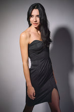 Lade das Bild in den Galerie-Viewer, One-Shoulder Cocktailkleid Schwarz