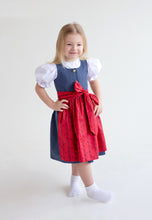 Lade das Bild in den Galerie-Viewer, Kinderdirndl Laura