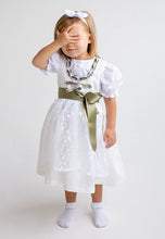 Lade das Bild in den Galerie-Viewer, Festliches Dirndl für die Taufe in Grün/Weiß