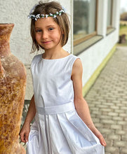 Lade das Bild in den Galerie-Viewer, Kommunionkleid in weiß
