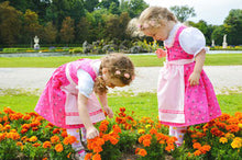 Lade das Bild in den Galerie-Viewer, Kinderdirndl Lorelei