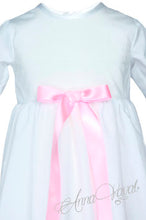 Lade das Bild in den Galerie-Viewer, Taufkleid Sonja