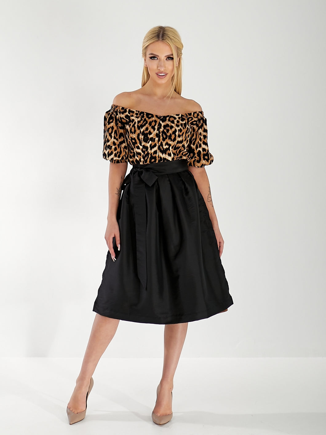 Animal-Print trifft Tracht – Einzigartige Damen-Dirndl
