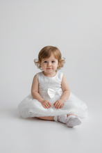 Lade das Bild in den Galerie-Viewer, Taufkleid Engel mit Spitze
