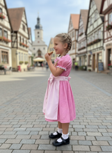 Lade das Bild in den Galerie-Viewer, Kinder-Dirndl aus Baumwolle in Hellrosa
