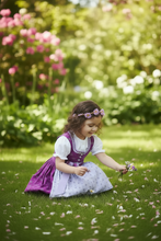 Lade das Bild in den Galerie-Viewer, Mädchen Dirndl Kleid in Lila – Festliches Kinderkleid mit Blumenmuster | Trachtenkleid für Mädchen
