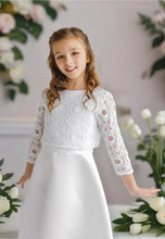 Lade das Bild in den Galerie-Viewer, Kommunionkleid &amp; Blumenmädchenkleid Zauberhafte Outfits für kleine Prinzessinnen
