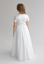 Lade das Bild in den Galerie-Viewer, Kommunionkleid Prinzessin

