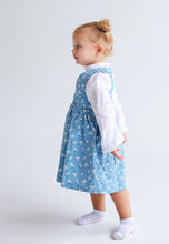 Lade das Bild in den Galerie-Viewer, Cocktailkleid/festliches Kleid aus Cord in blau
